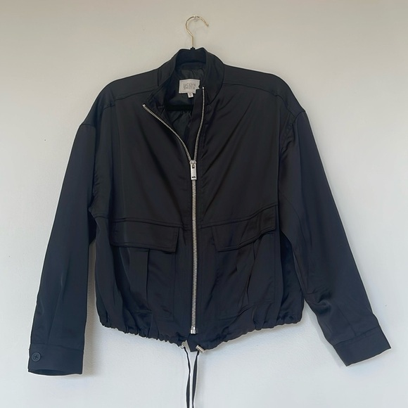Jaclyn Smith Black Zippered Jacket - Size M - Picture 1 of 8